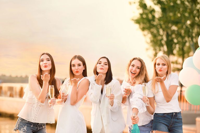 5 Fabulous Beach Bachelorette Party Ideas For Every Bride-To-Be